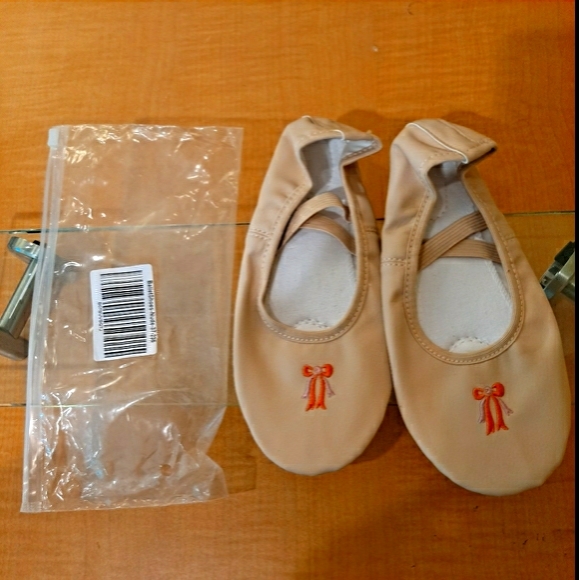 Ballet shoes - Picture 2 of 6